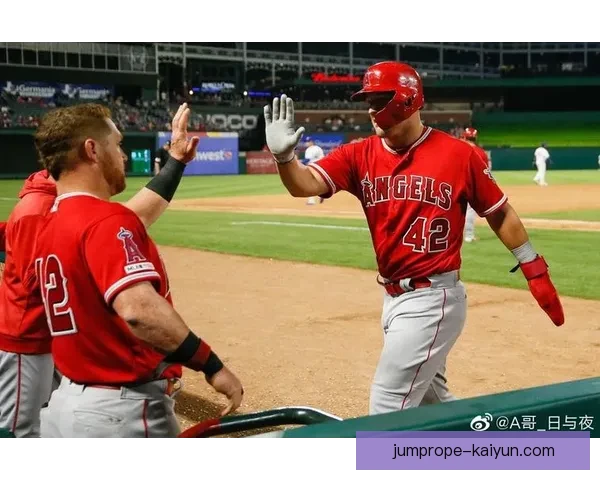 威尔·休斯本赛季表现稳健，持续提升中场竞争力